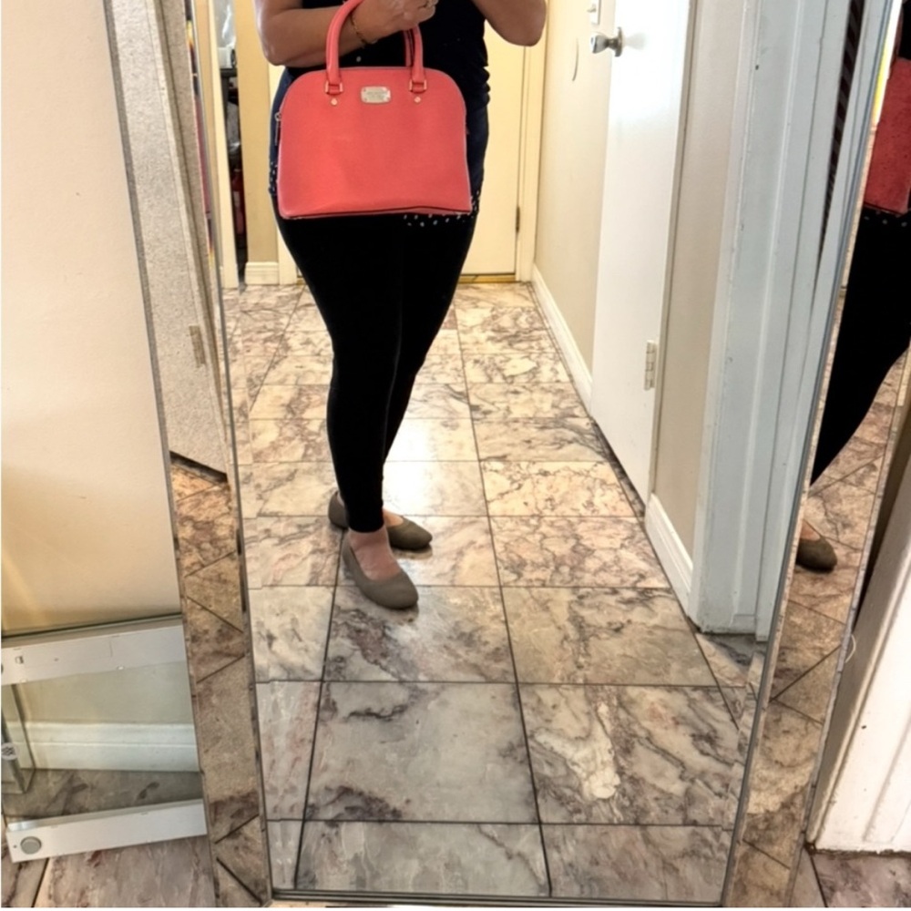 đź’•Michael kors pink bagđź’• - Picture 6 of 9